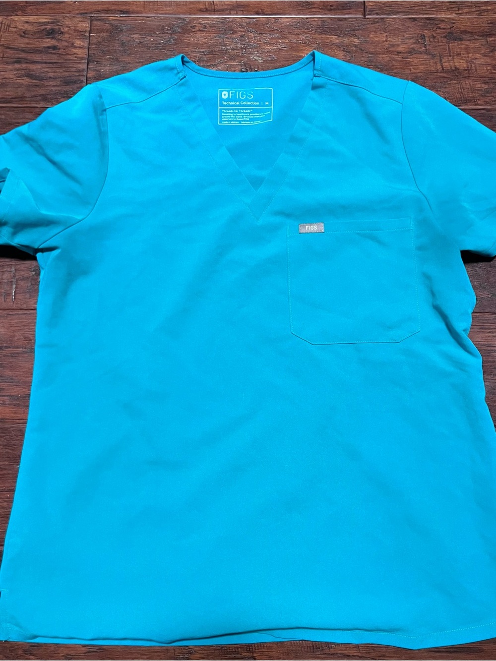 FIGS womens technical V-Neck Scrub set in Teal Blue